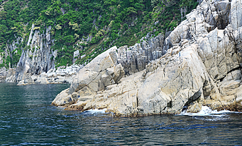 写真 夫婦亀岩